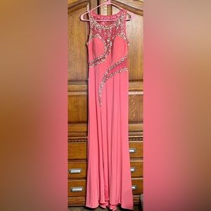 Fabuluxe Coral Mardi Gras gown size Medium